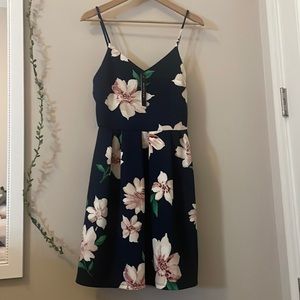 Monteau Los Angeles, size Large, navy blue dress with pink floral design